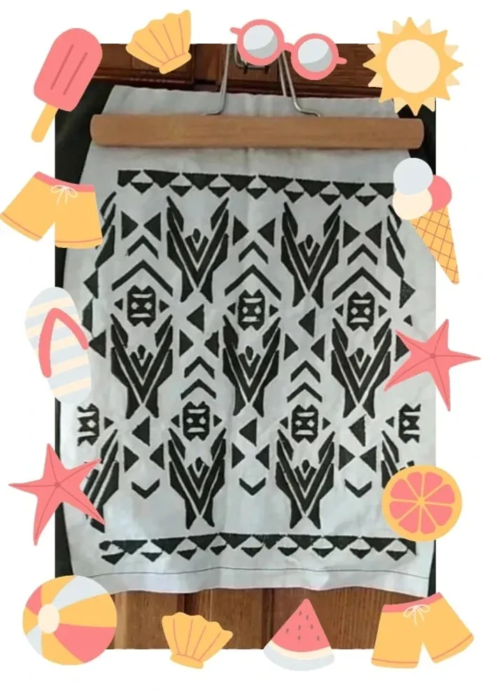 Petite jupe à motifs ethniques - photo numéro 3