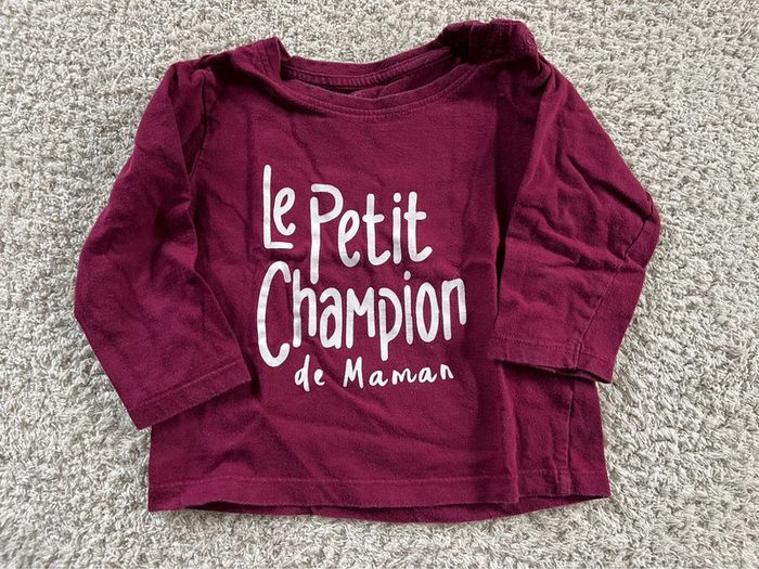Teeshirt manches longues bordeaux « le champion de maman » 18 mois
