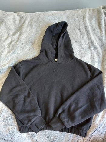 Sweat à capuche court