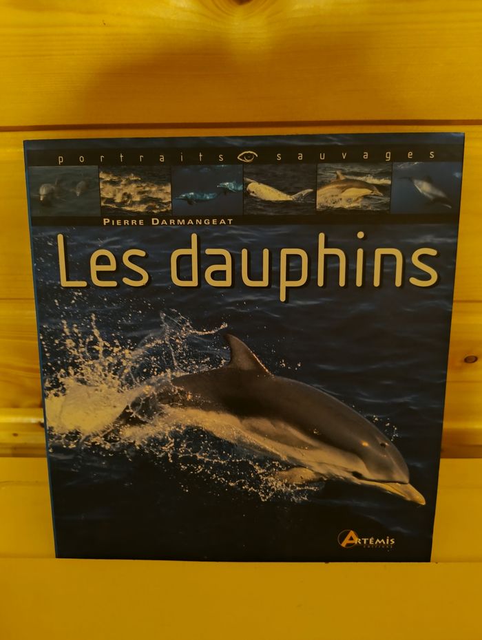 Livres dauphins - photo numéro 4