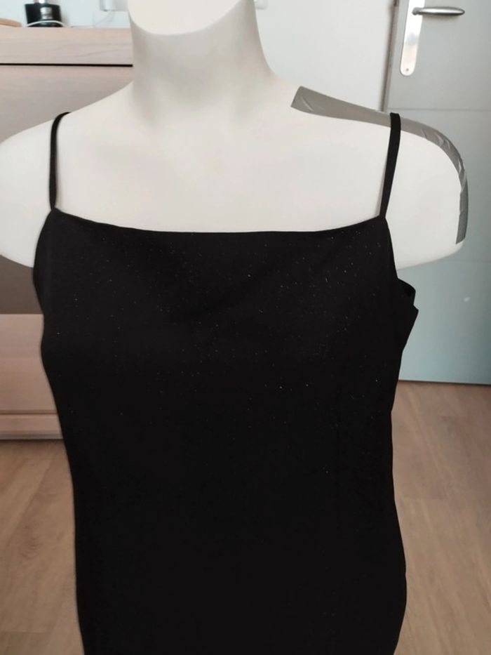 Robe habillée noire fendue sur le côté taille 44 - photo numéro 2