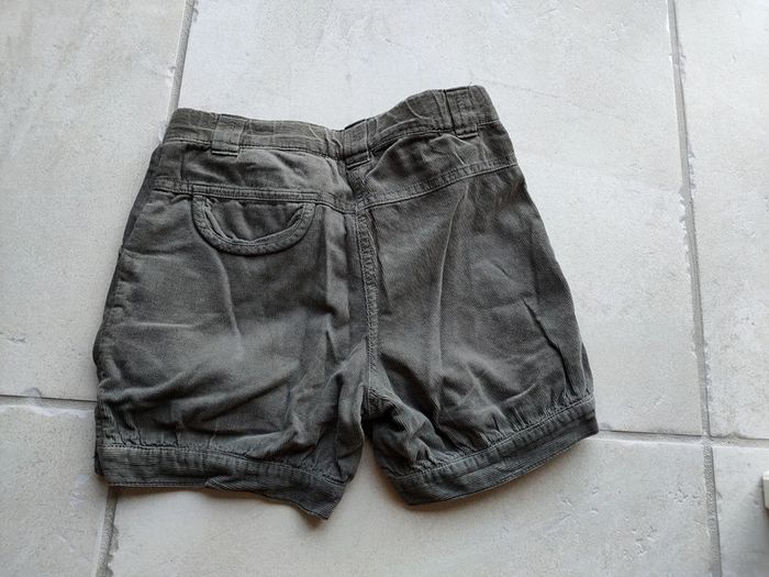 Short velours fin - photo numéro 3