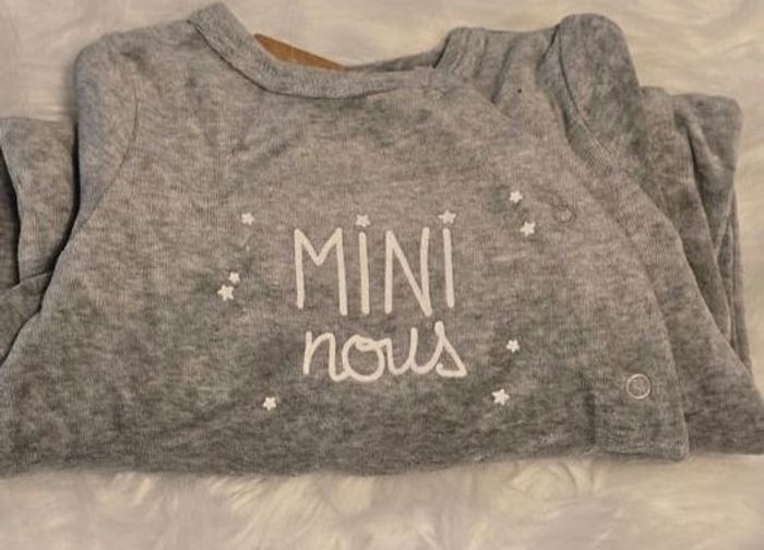 NEUF (non porté)🏷 🤩😍🫶🏻superbe pyjama 6 MOIS mixte 🤩😍🫶🏻 - photo numéro 3