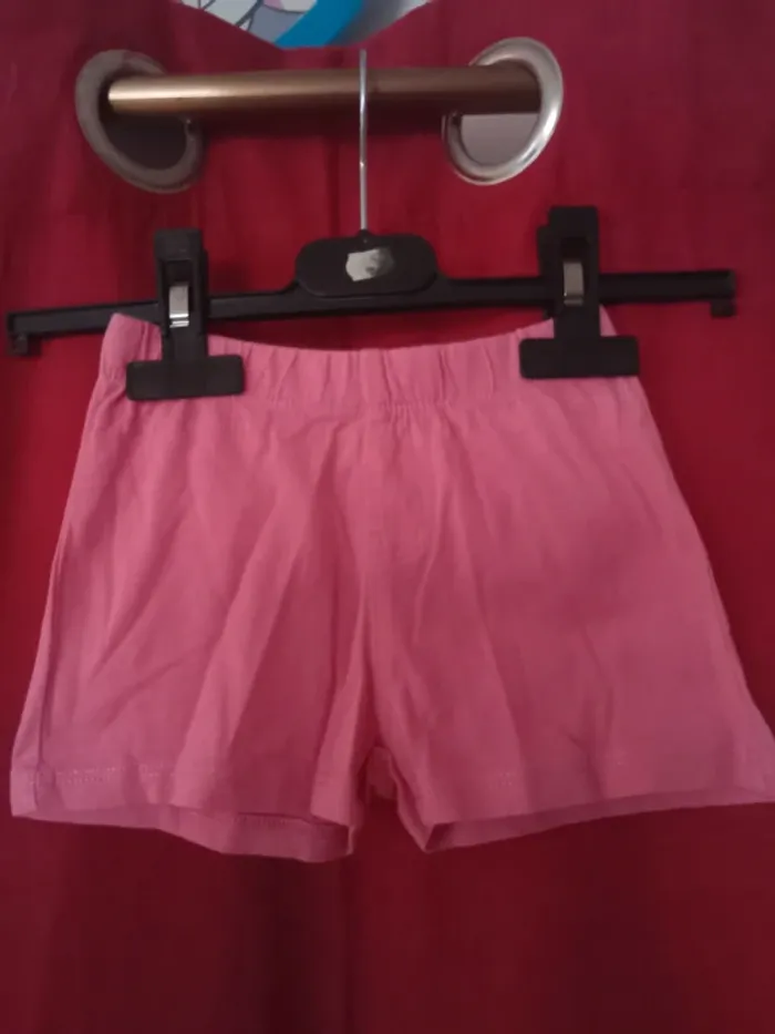 (100)short 9 mois