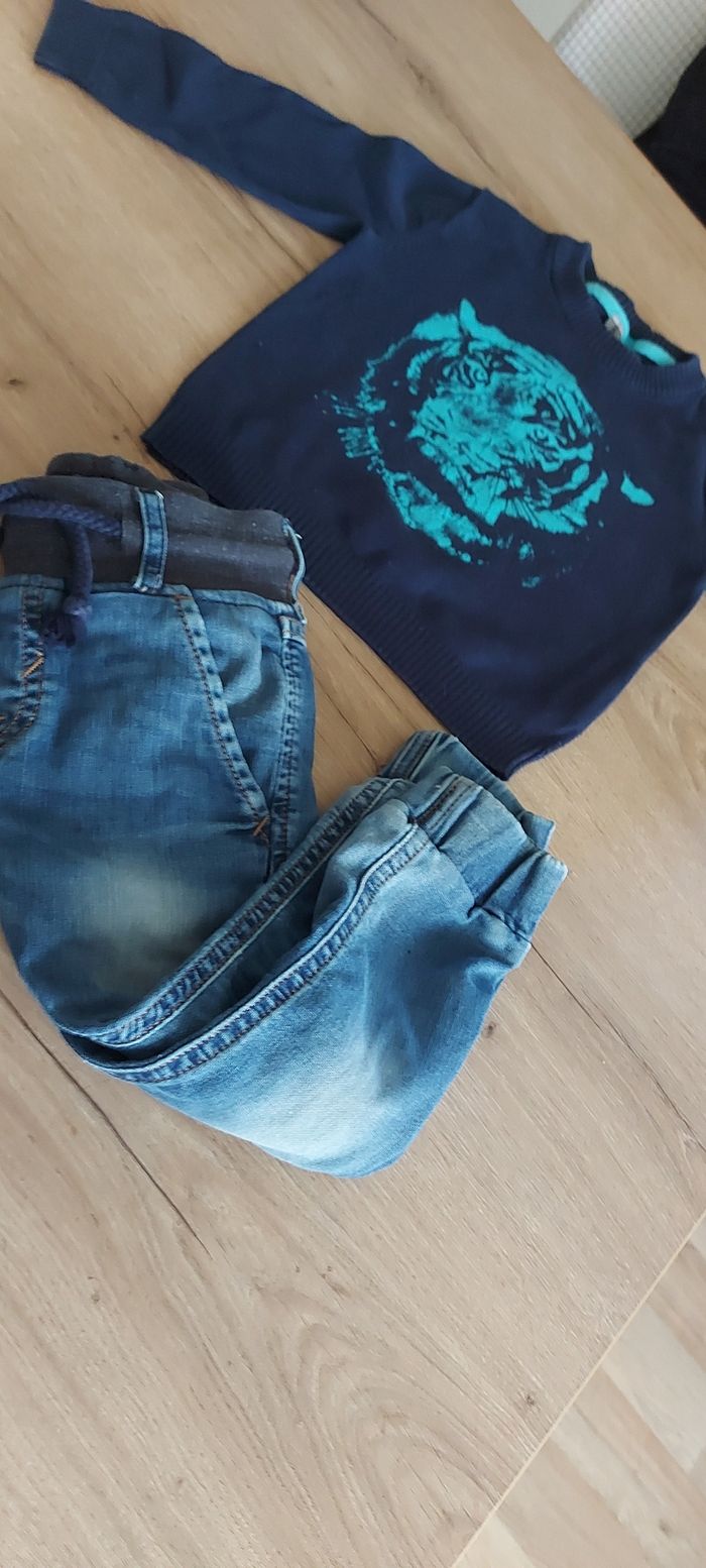 1 pull  1 pantalon 2/3 ans - photo numéro 3
