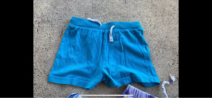 Lot de shorts - photo numéro 2