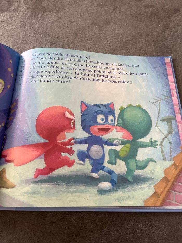 Livre enfant les pyjamasques et le marchand de sable - photo numéro 2