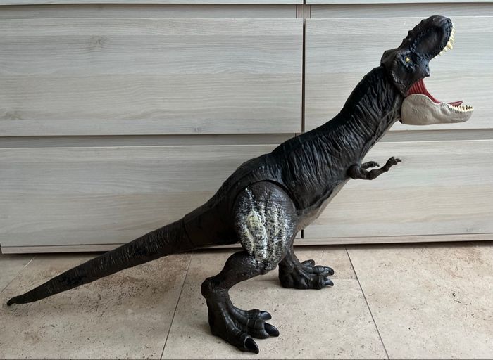 Dinosaure géant - photo numéro 3