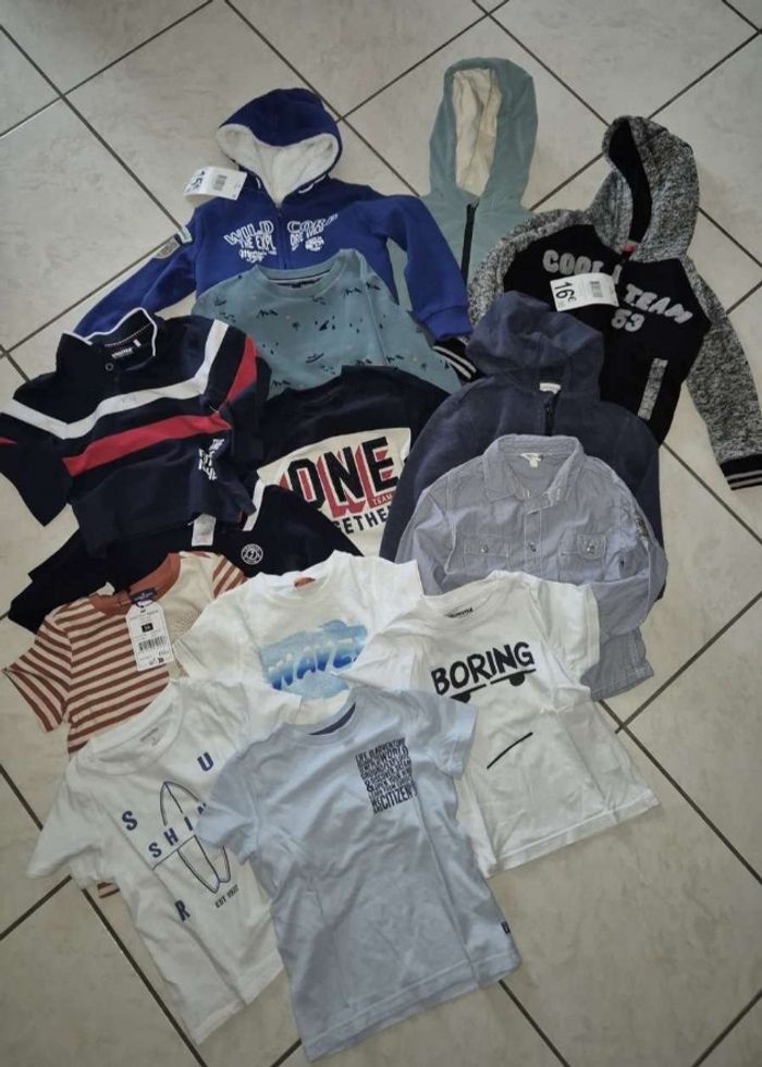 Lot de vêtements pour enfants de 3 Ans