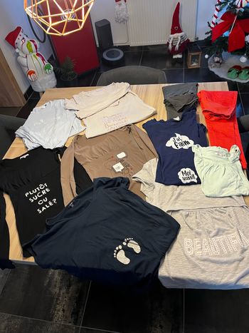 Lot vêtements de grossesse