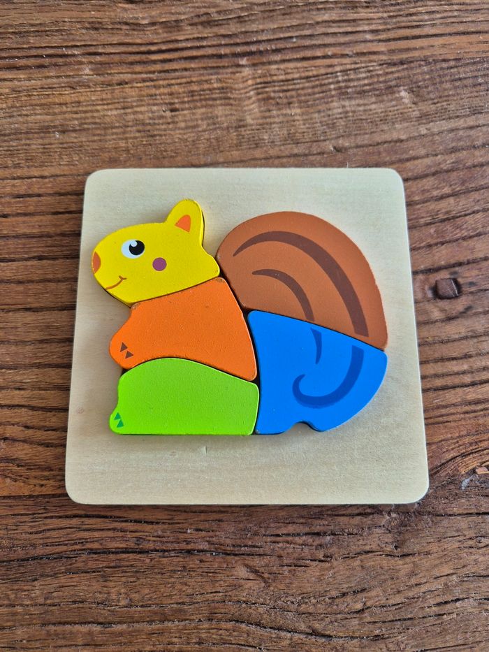 Puzzle en bois écureuil