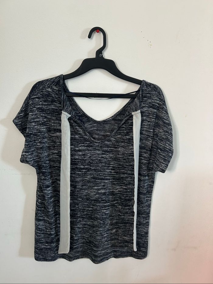 Tee-shirts - photo numéro 2