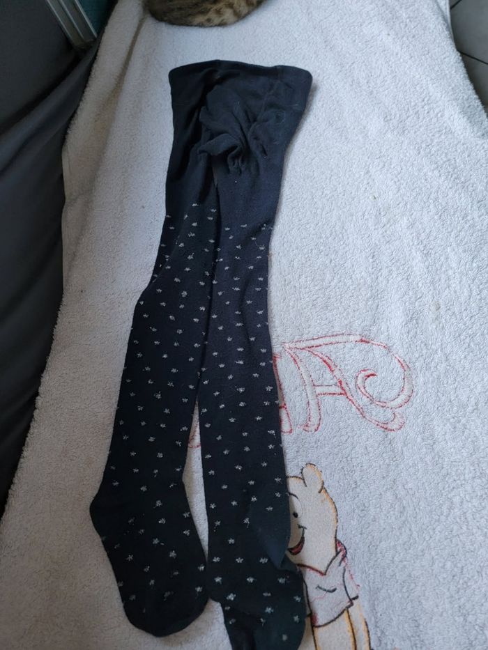 Lot de 2 pulls et un collant - photo numéro 5