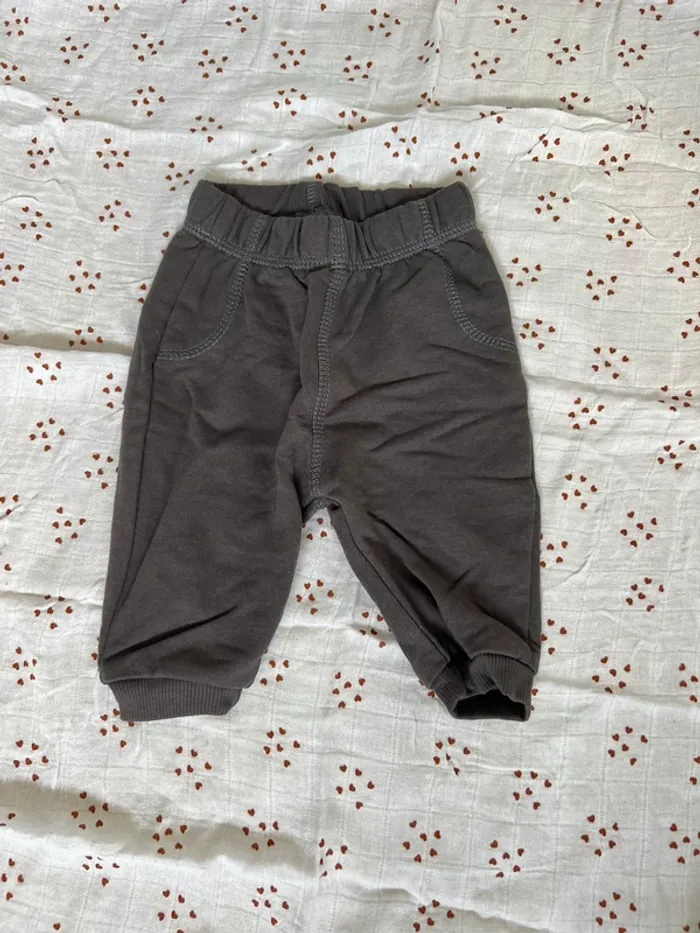 Ensemble bébé pantalon + pull - photo numéro 3