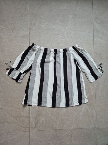 Blouse 3/4 épaules dénudées