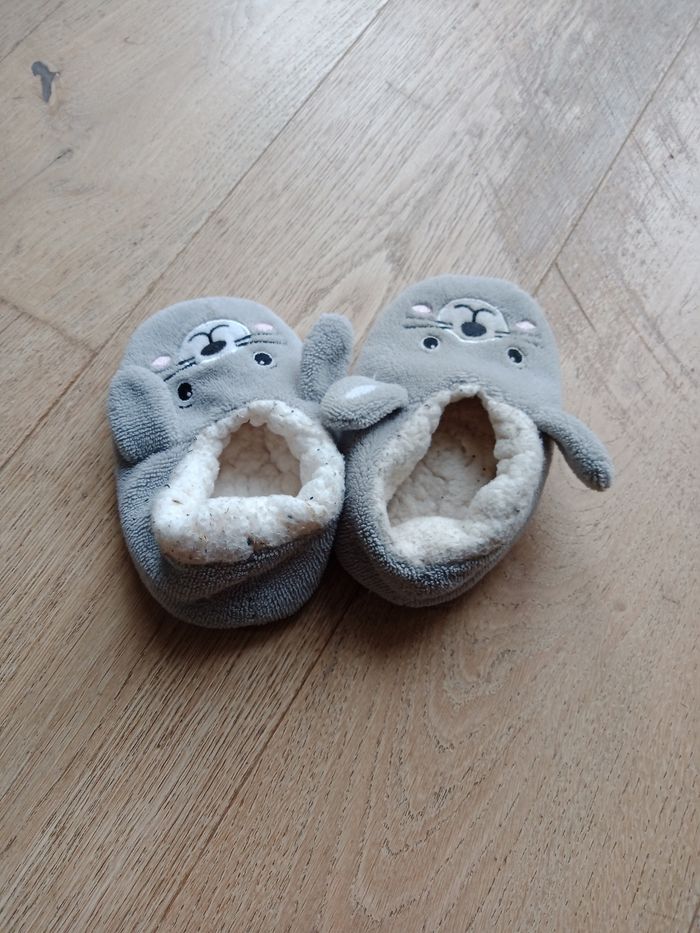 Chaussons enfant motif souris - Taille 28/29 - photo numéro 2