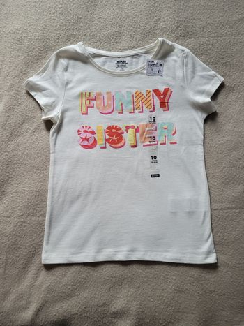 T-shirt kiabi 10 ans
Neuf avec étiquette
Crème à motif pour une sœur "Sister"