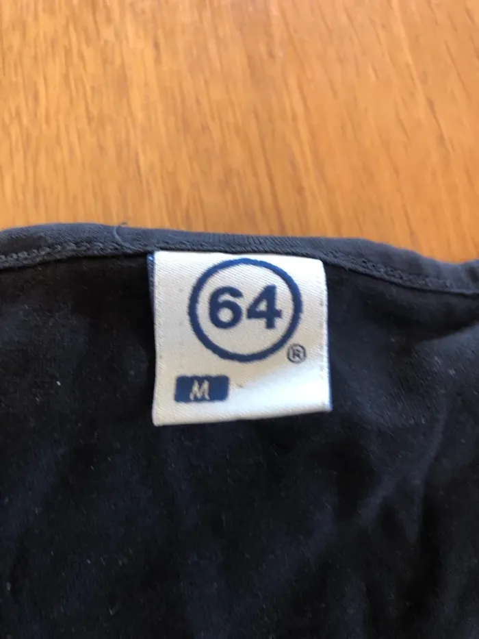 Tee-shirts 64 - photo numéro 3