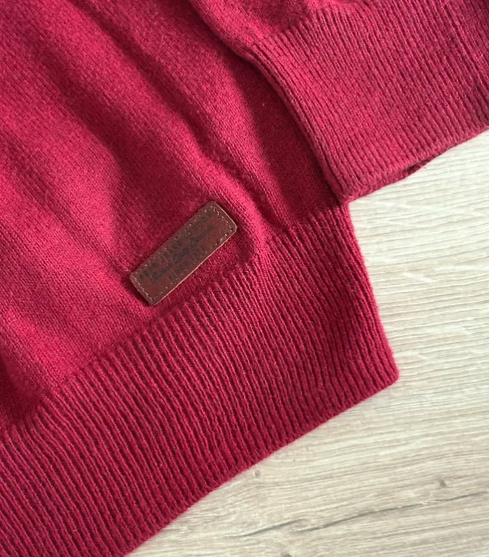 Pull neuf - photo numéro 3