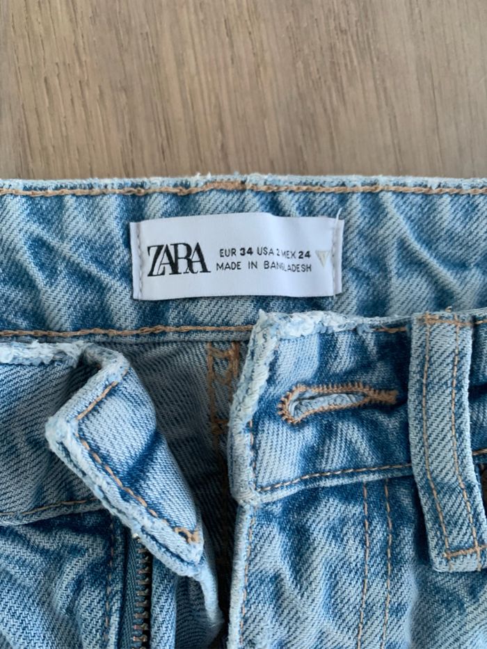 Jean bleu troué Zara - photo numéro 3