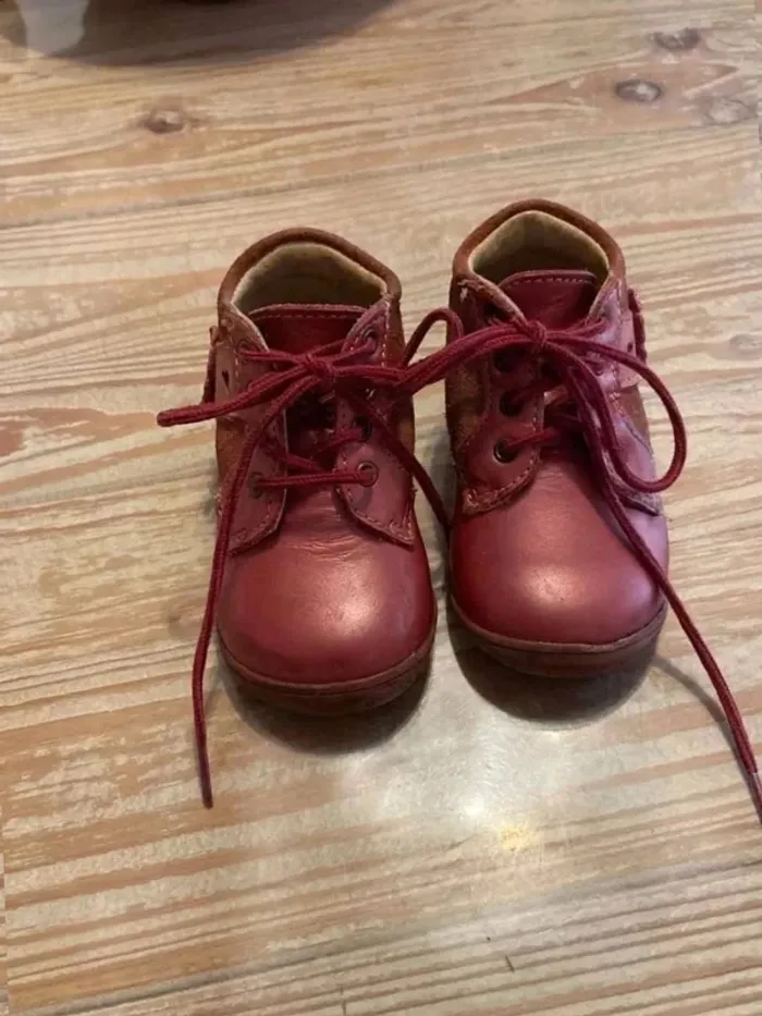 Chaussures premier pas T17