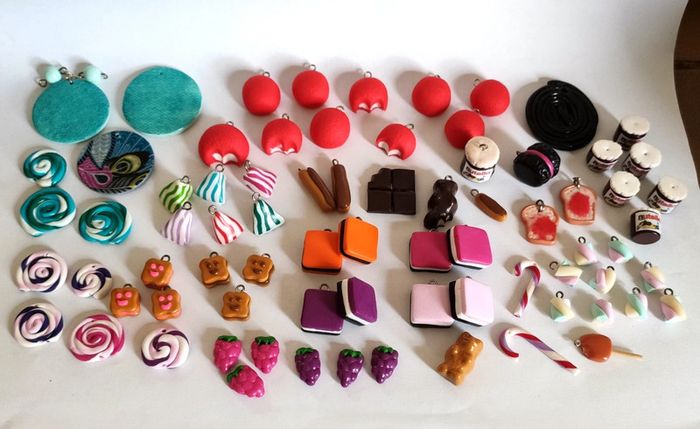 Lot de perles breloques gourmandises en fimo