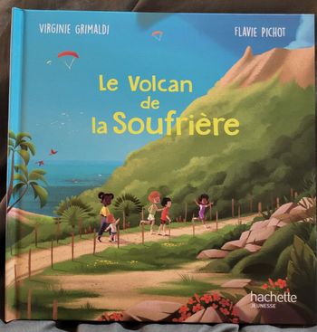 Livre le Volcan de la Soufrière Virginie Grimaldi