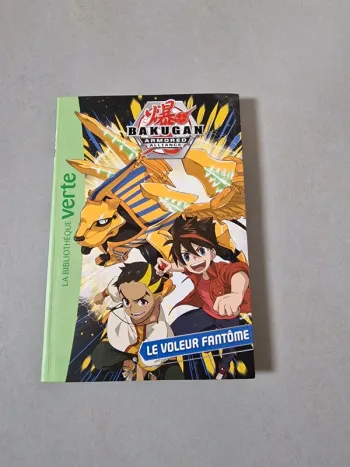 livre de poché Bakugan le voleur fantôme