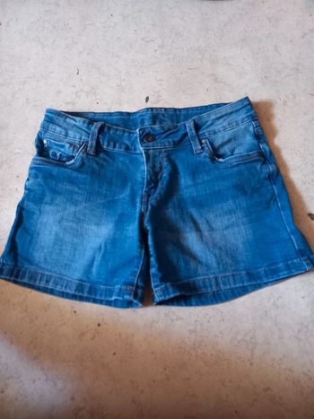 Short en jean pépé jeans 14 ans