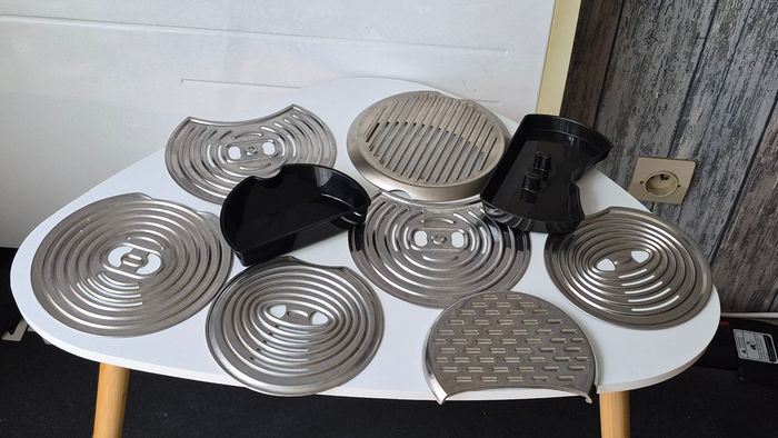Lot de grilles et bacs d’égouttage - photo numéro 2