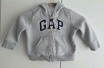 Gilet zippé Gap, taille 18/24 mois
