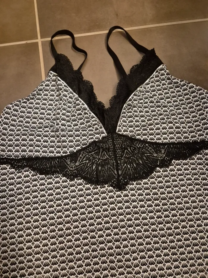 Nuisette neuve taille L - photo numéro 2