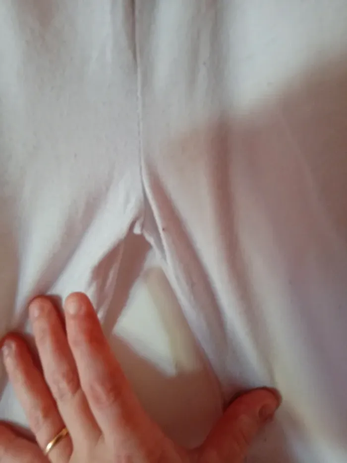 Joli legging blanc. 2 ans - photo numéro 9