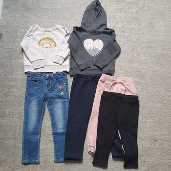 Lot de vêtements fille 2-3 ans