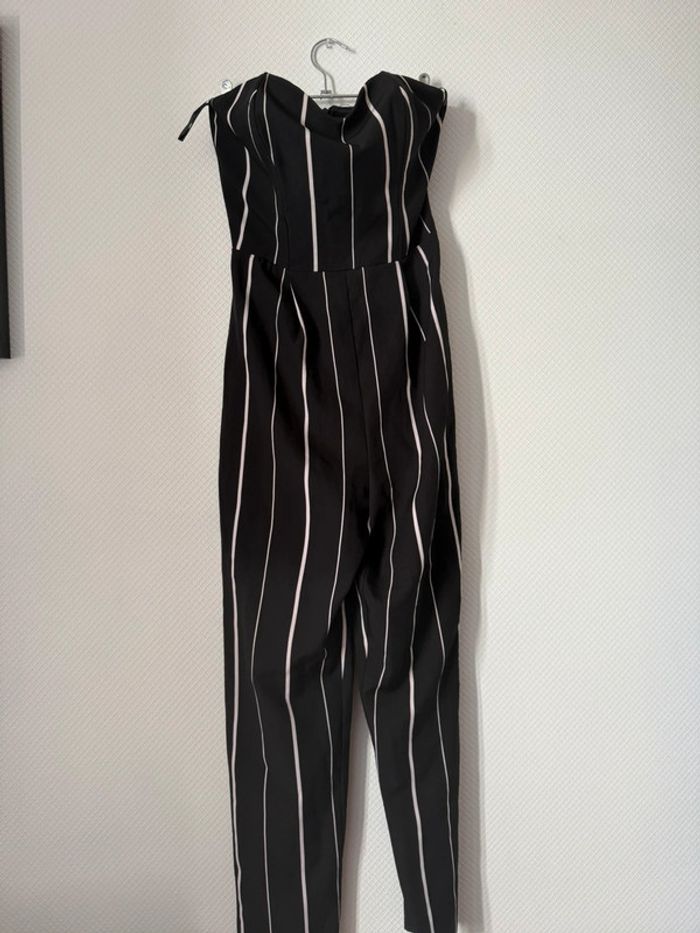 Combinaison en très bon état noir taille XS tally weijl
