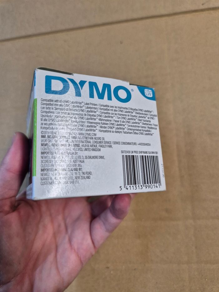 DYMO rouleau 220 étiquettes badges adhésifs blanches - photo numéro 3
