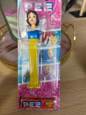 Pez disney