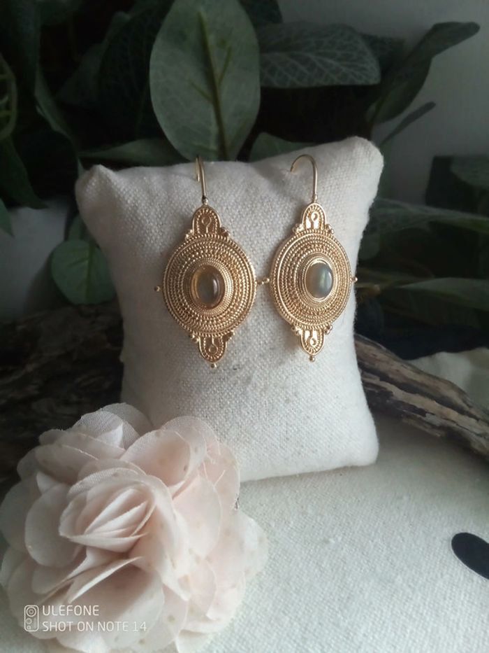 Boucles d'oreilles bohèmes pierres de labradorite