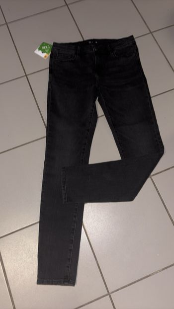 Jean Strech taille 38  neuf