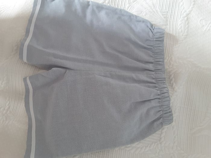 Short neuf  3 mois " pommes d'amour " - photo numéro 4