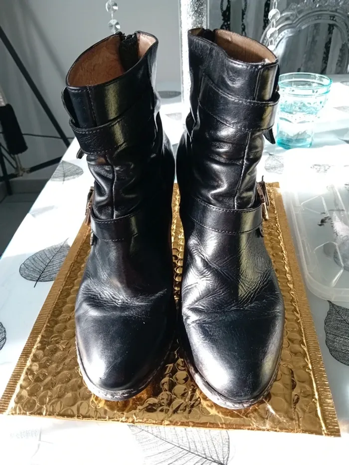 Bottine taille 39 de San marina