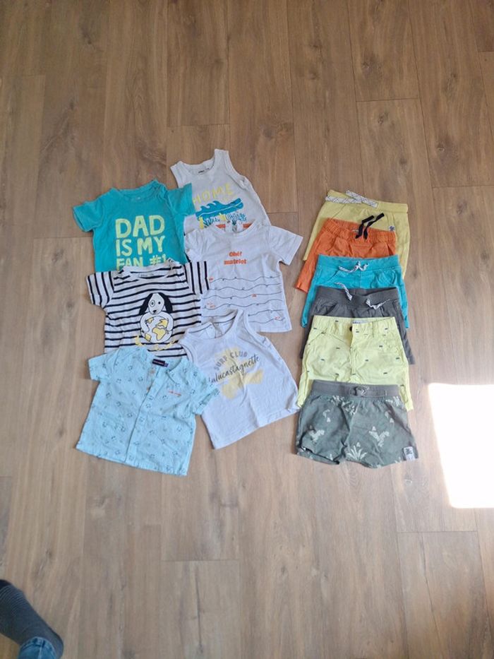 Lot shorts T-shirt 12 mois