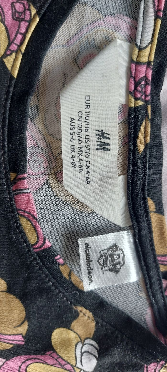 Lot de t-shirts H&M pat patrouille 110/116 - photo numéro 4