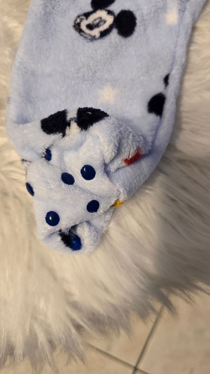 NEUF!!! (non porté)🏷🤩😍👌 superbe surpyjama polaire 12 mois garçon Disney💙💙💙 - photo numéro 5