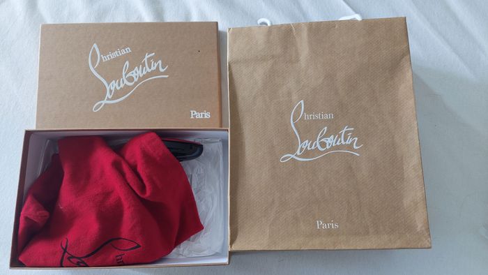 Escarpins Louboutin - photo numéro 9