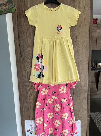 Lot 2 robes Minnie neuves