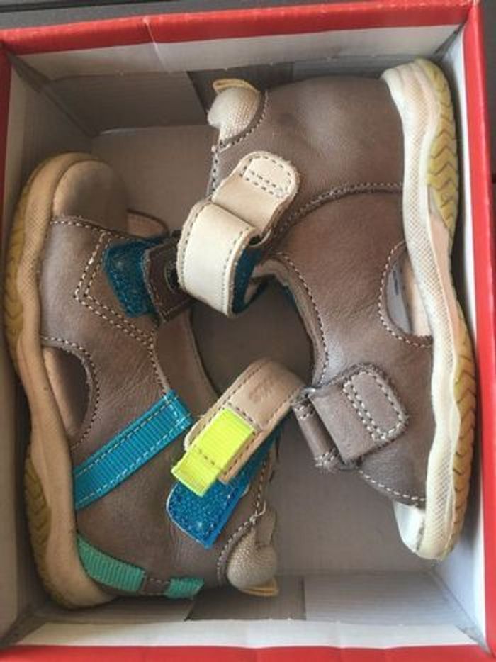 BABYBOTTE Sandales bébé taille 20 - photo numéro 3