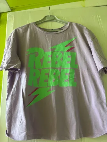 T-shirt bowie