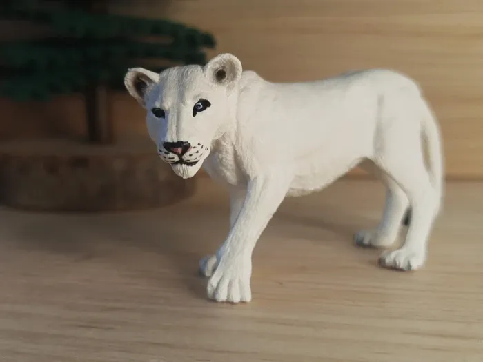 Schleich lionne Albinos Figurine félin Animal de la savane