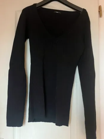 pull col v tezenis noir